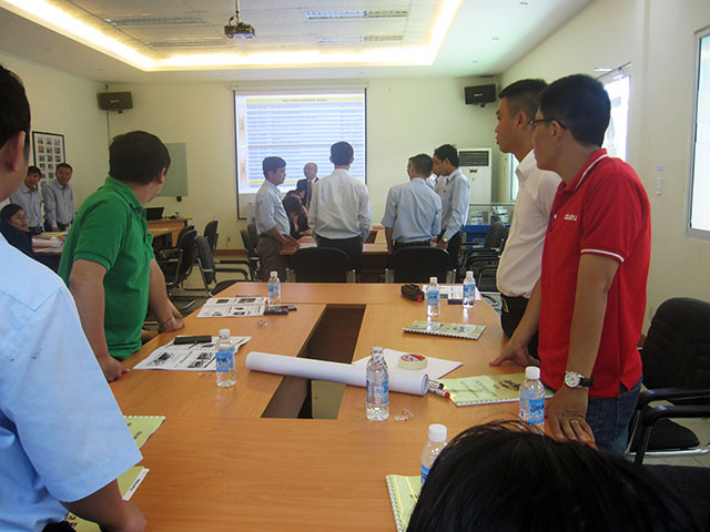 Kỹ năng bán hàng & chăm sóc Khách Hàng chuyên nghiệp - ISUZU (23 & 24.09.2014)